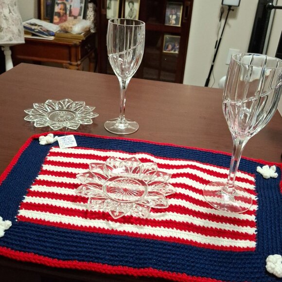 PLACEMAT & COASTER SET - Picture 8 of 10